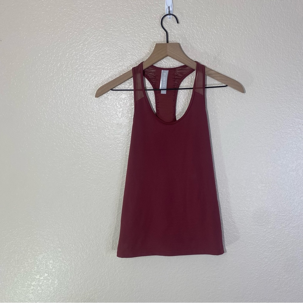 Athleta Tank Top XXS Bakasana Maple Red Racer Back Mesh Back